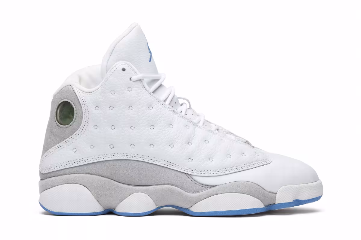 Air Jordan 13 Neutral Grey, view 2