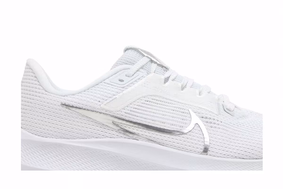 Nike Women's Air Zoom Pegasus 40 White Metallic Silver, view 3