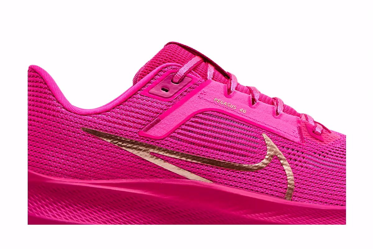 Nike Women's Air Zoom Pegasus 40 Fierce Pink, view 3