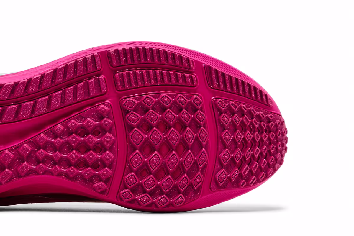 Nike Women's Air Zoom Pegasus 40 Fierce Pink, view 6