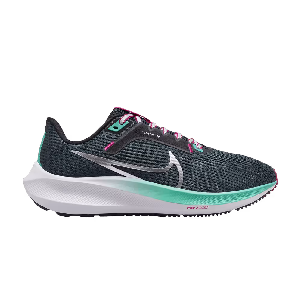 Nike Women's Air Zoom Pegasus 40 Wide Deep Jungle Metallic Silver
