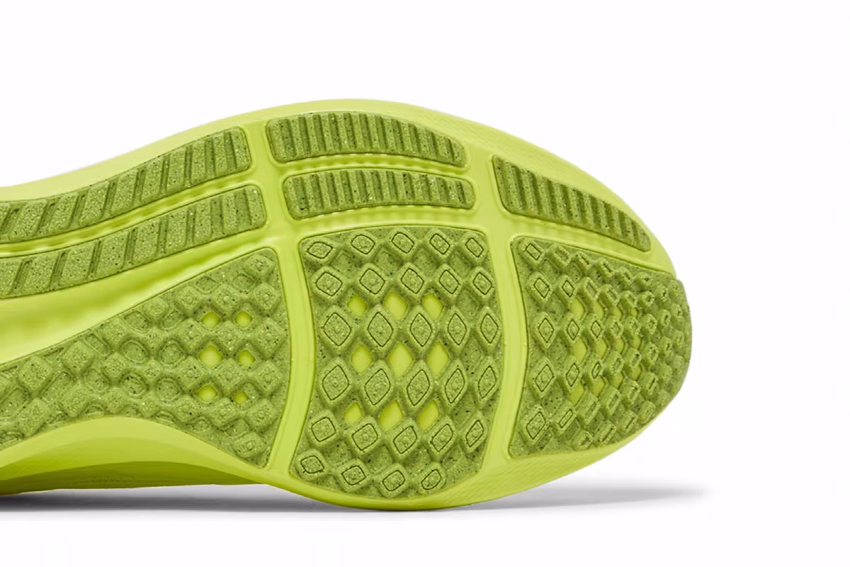 Nike Women's Air Zoom Pegasus 40 Volt, view 6