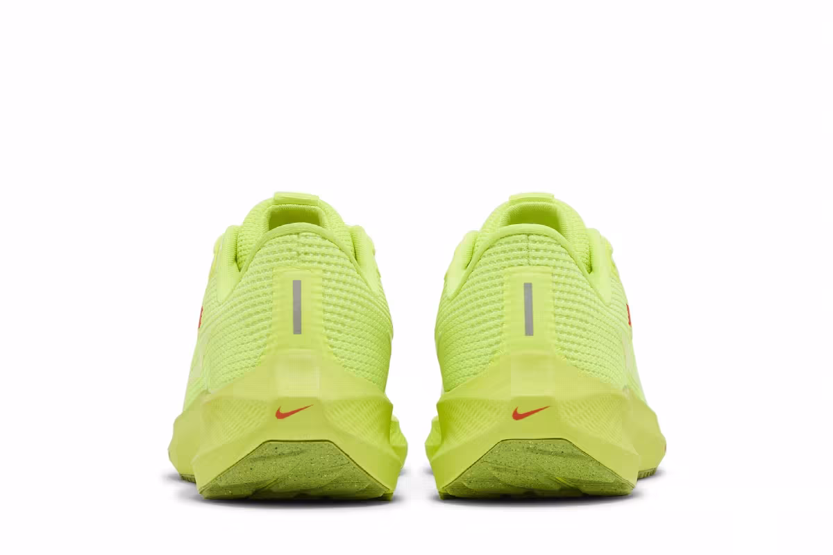 Nike Women's Air Zoom Pegasus 40 Volt, view 7