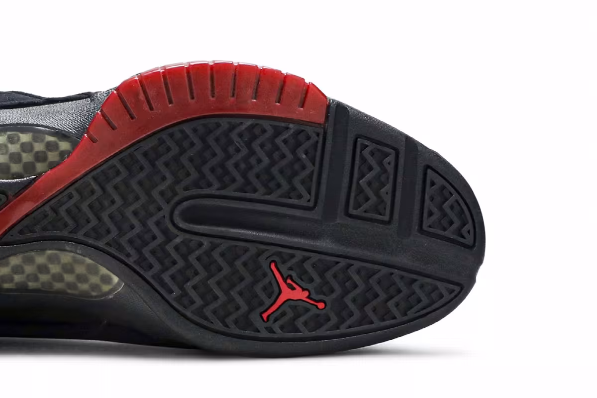 Air Jordan 19 OG Bred, view 6