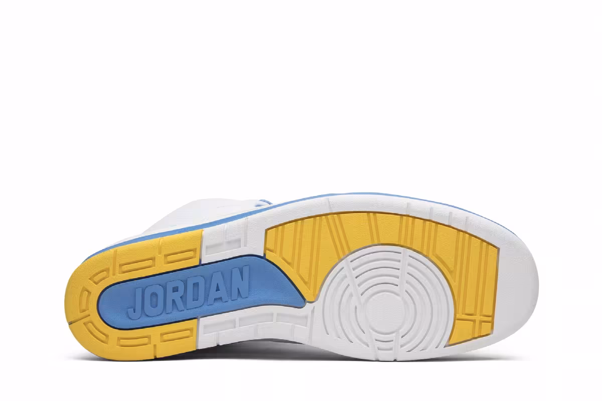 Air Jordan 2 Carmelo 2004, view 5