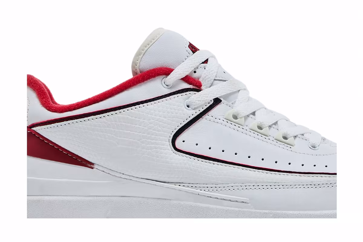 Air Jordan 2 Low White Varsity Red, view 3
