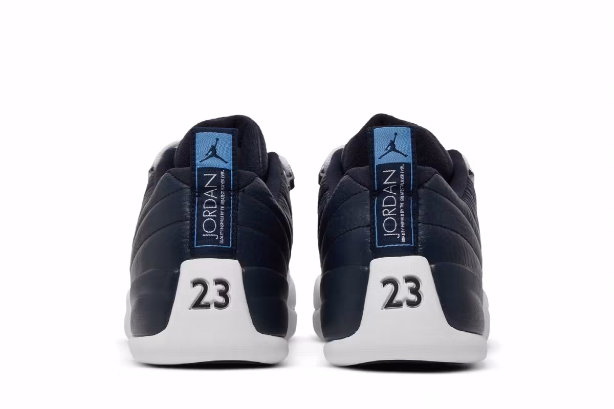Air Jordan 12 Low Obsidian 2004, view 7
