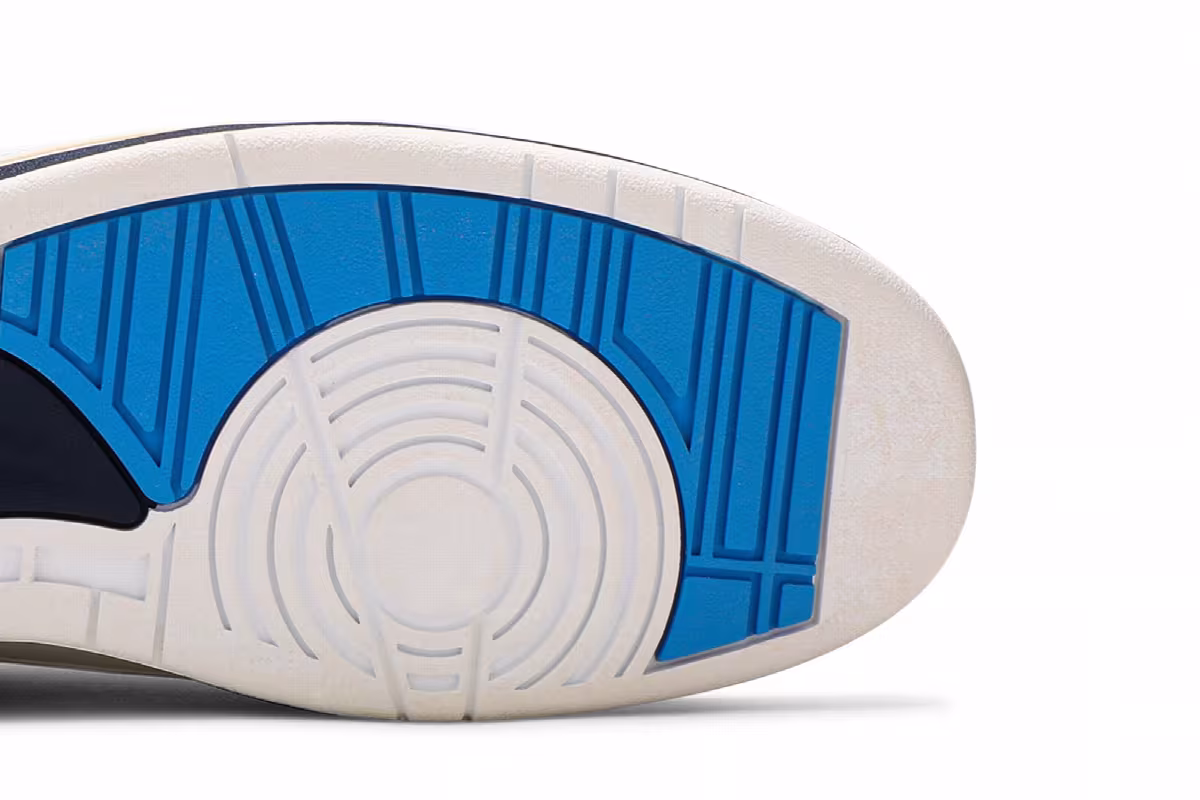 Air Jordan 2 Low Midnight Navy, view 6