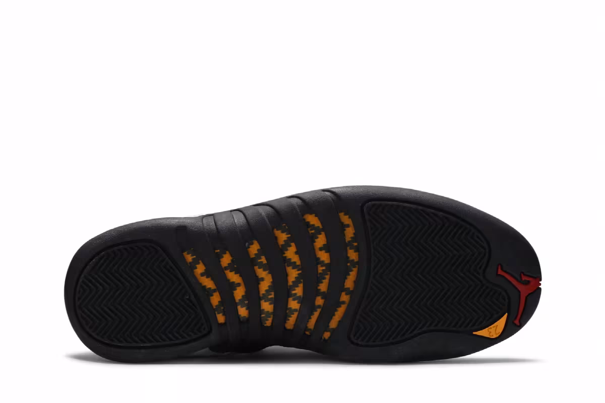 Air Jordan 12 Low Taxi 2004, view 5