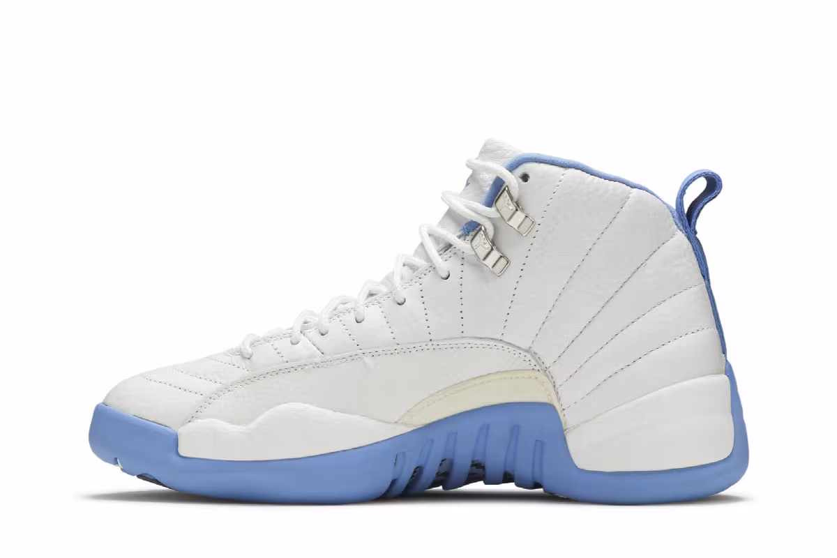 Air Jordan 12 Melo 2004, view 4