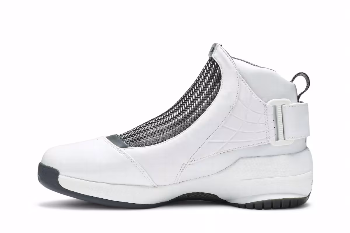 Air Jordan 19 OG GS Flint 2004, view 4