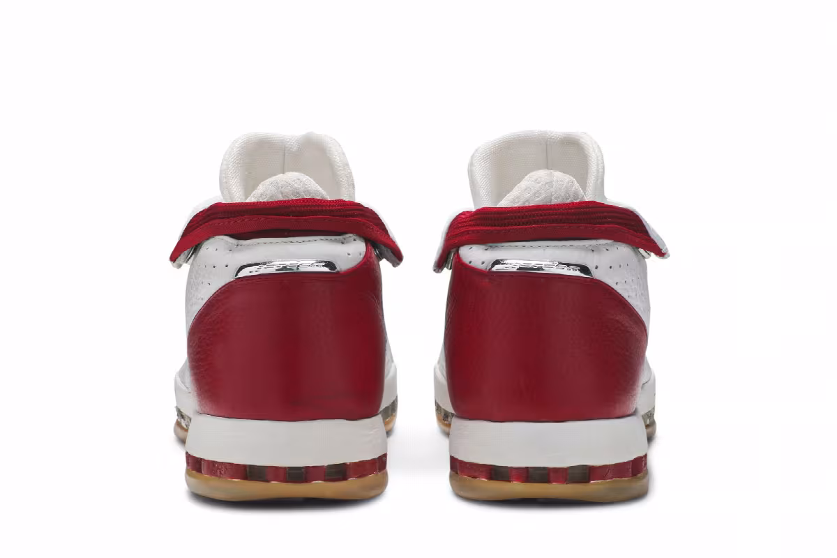 Air Jordan 16 OG Low Varsity Red, view 7