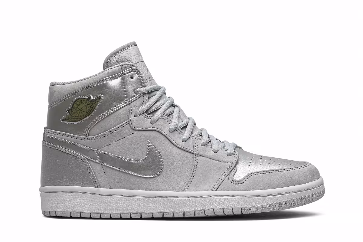 Air Jordan 1 CO.JP Metallic Silver 2001, view 2