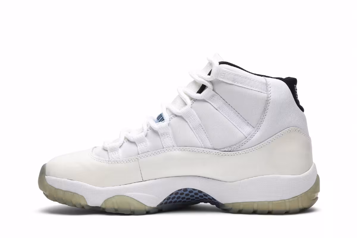 Air Jordan 11 Columbia 2001, view 4