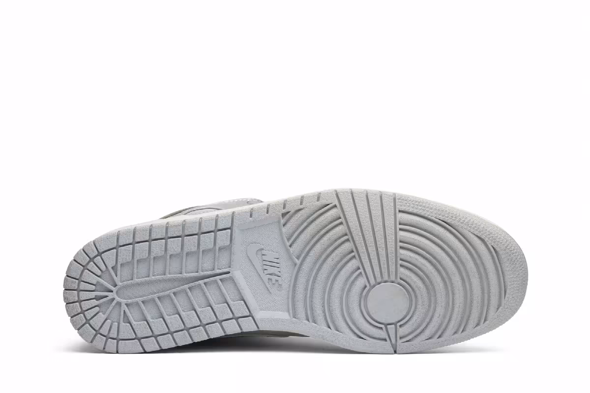 Air Jordan 1 + 2001 Neutral Grey, view 5