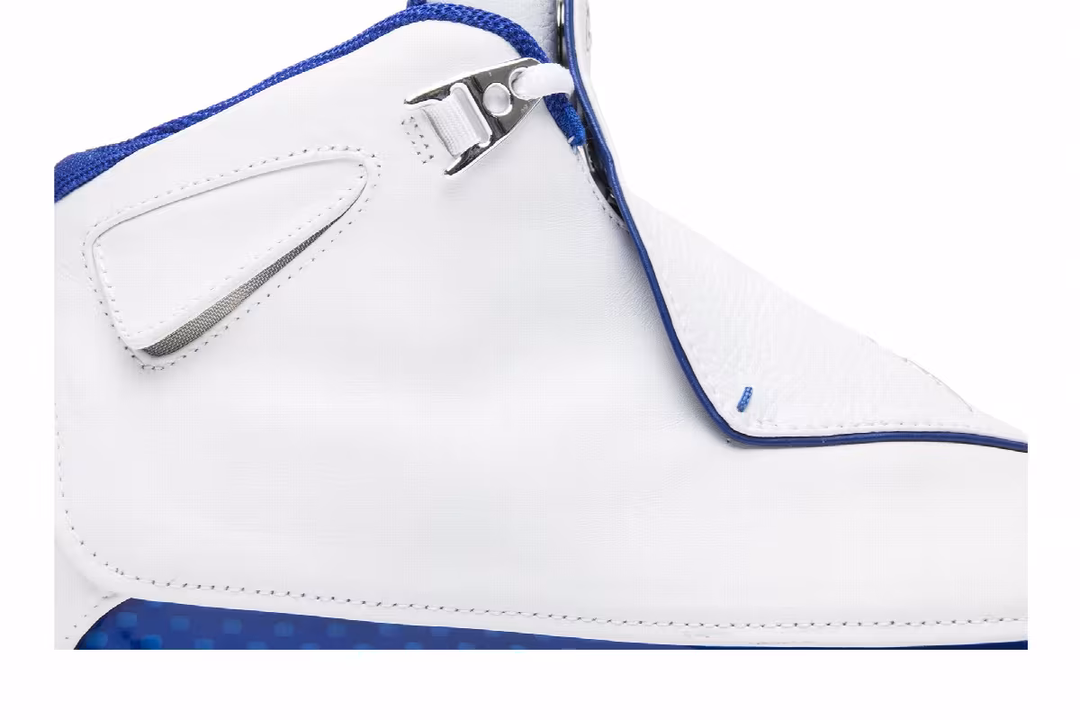 Air Jordan 18 OG White Sport Royal 2003, view 3