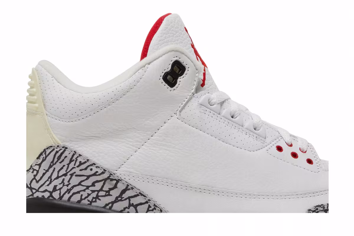 Air Jordan 3 White Cement 2003, view 3