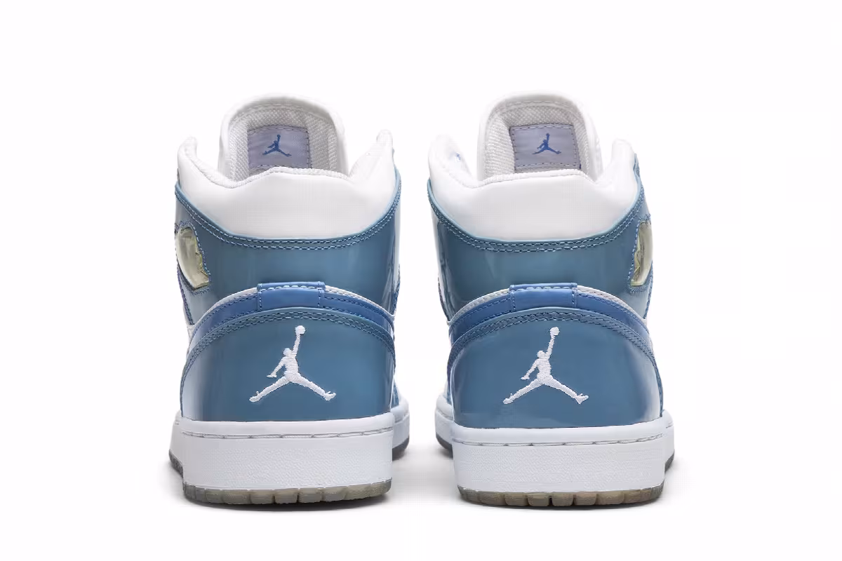 Air Jordan 1 UNC Patent, view 7