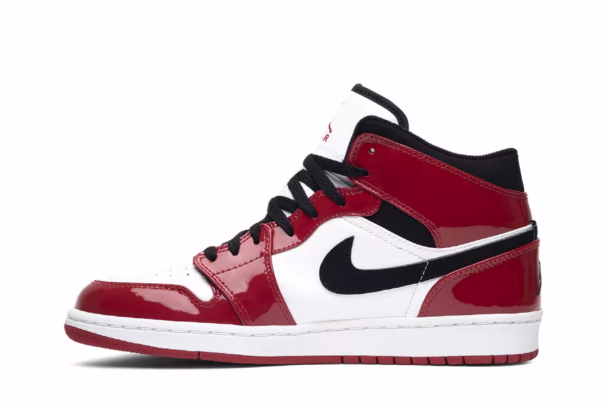Air Jordan 1 Patent Chicago Bulls 2003, view 4