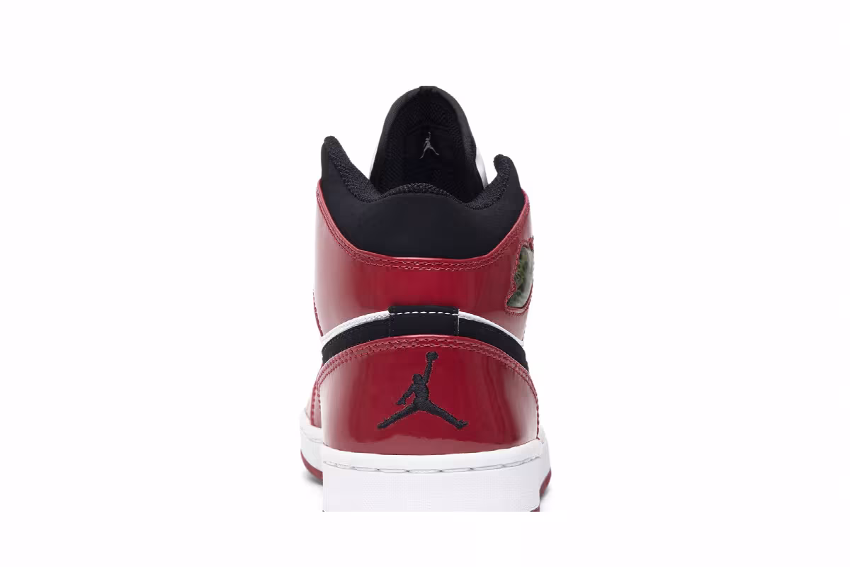 Air Jordan 1 Patent Chicago Bulls 2003, view 8
