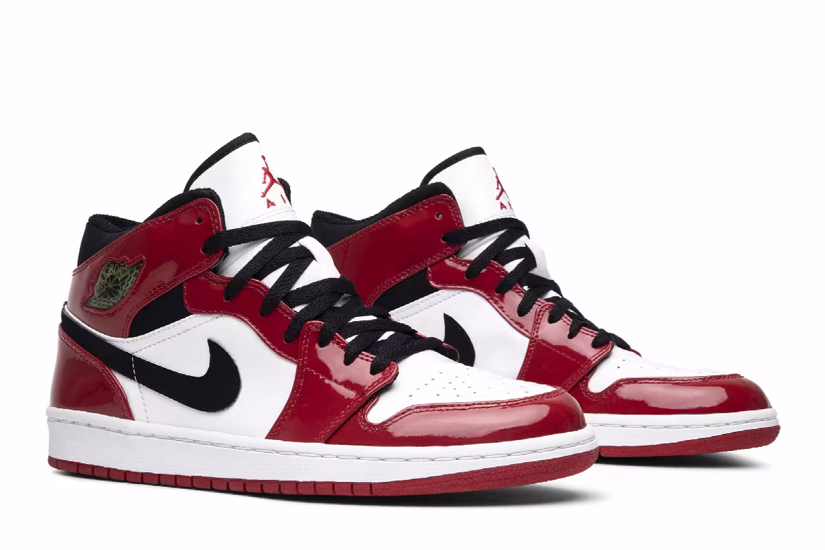 Air Jordan 1 Patent Chicago Bulls 2003, view 9