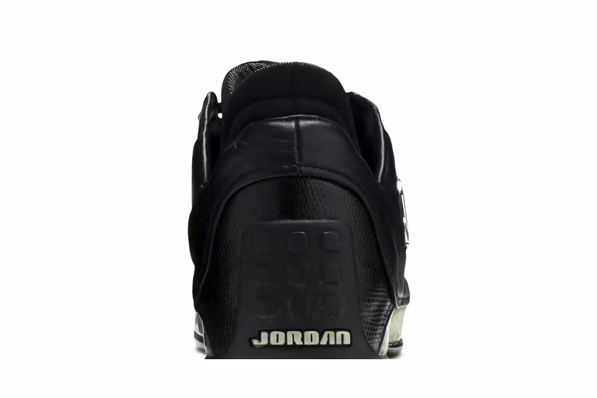 Air Jordan 18 OG Low Black Chrome, view 8