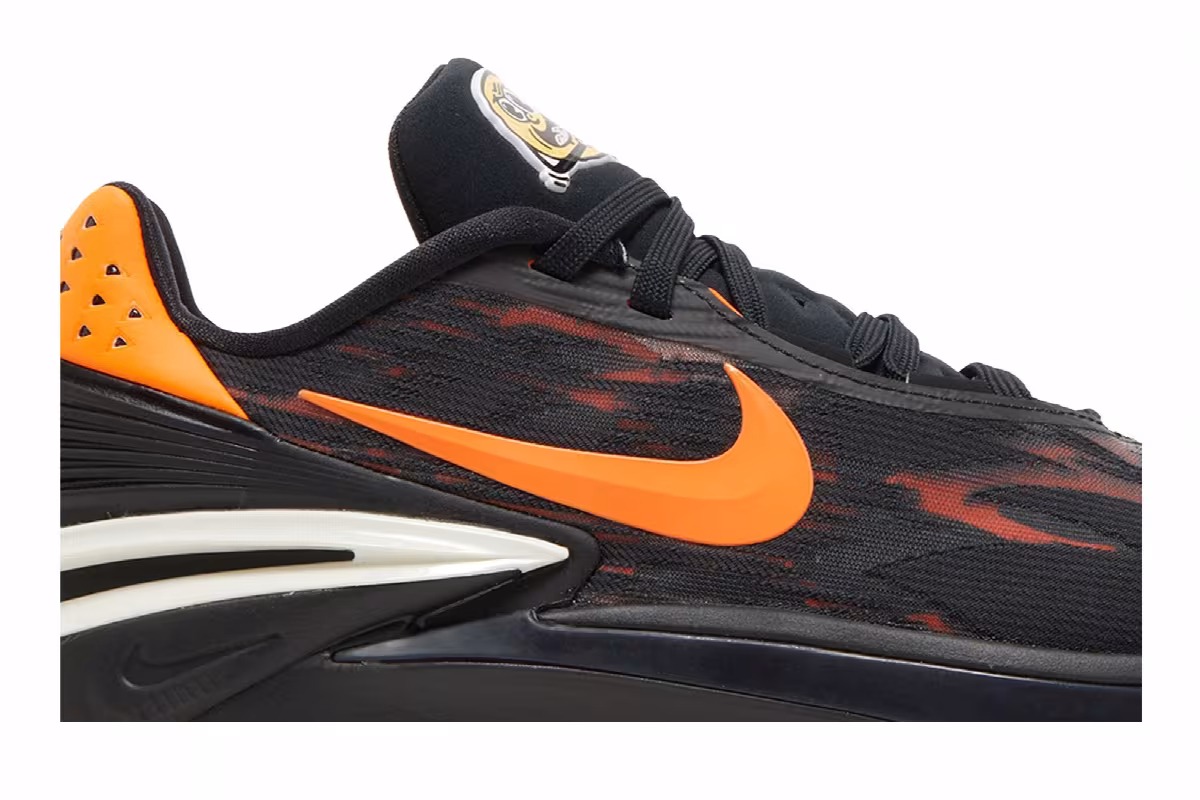 Air Zoom GT Cut 2 Nike University, view 3