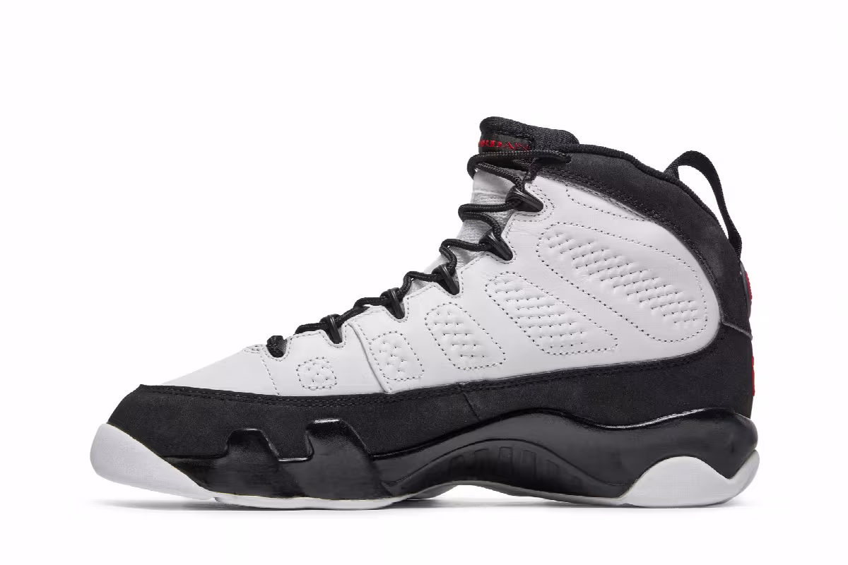 Air Jordan 9 White Black Red 2002, view 4