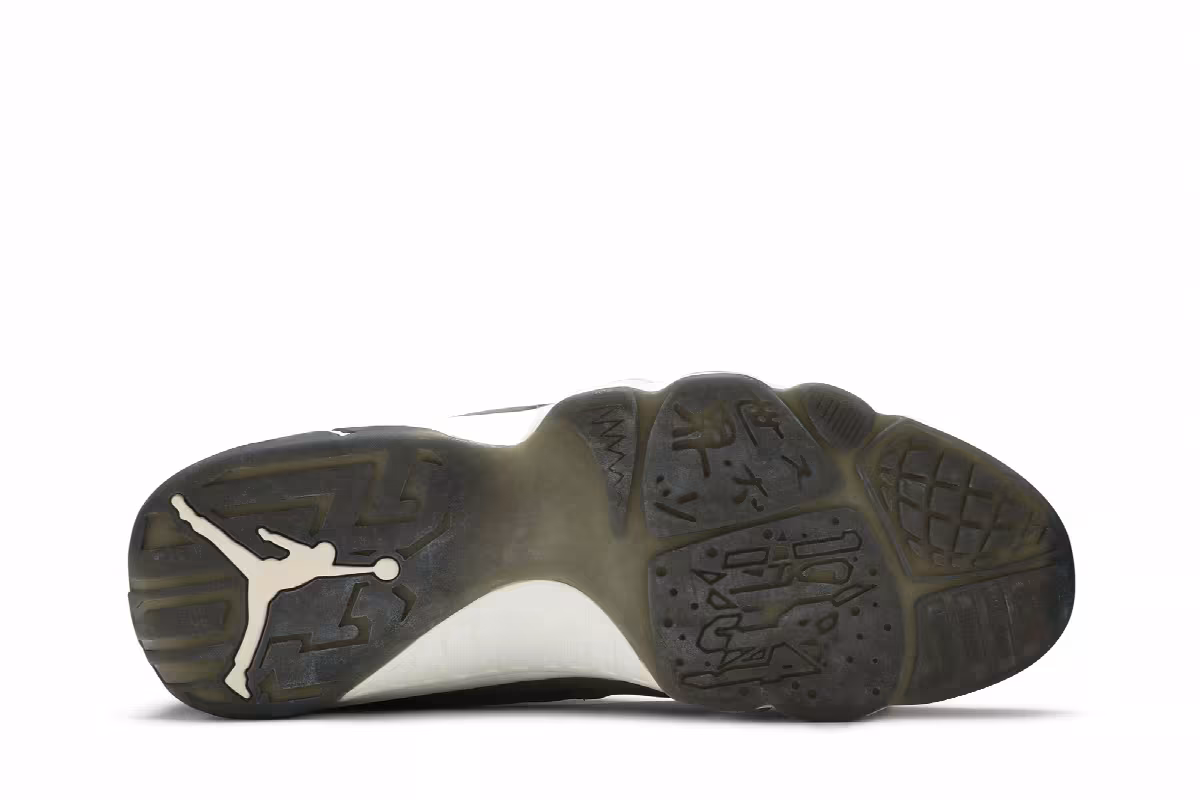 Air Jordan 9 Cool Grey 2002, view 5