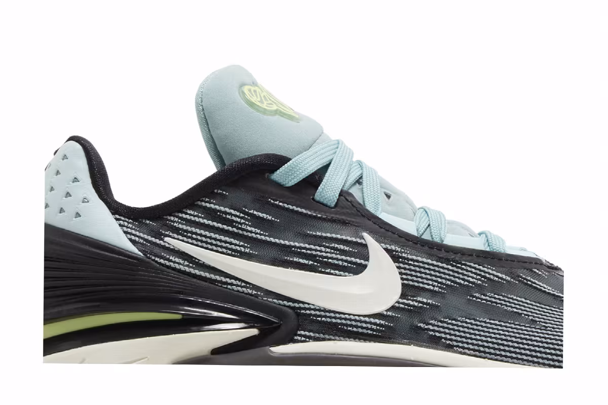 Nike Women's Air Zoom GT Cut 2 Swoosh Sly, view 3