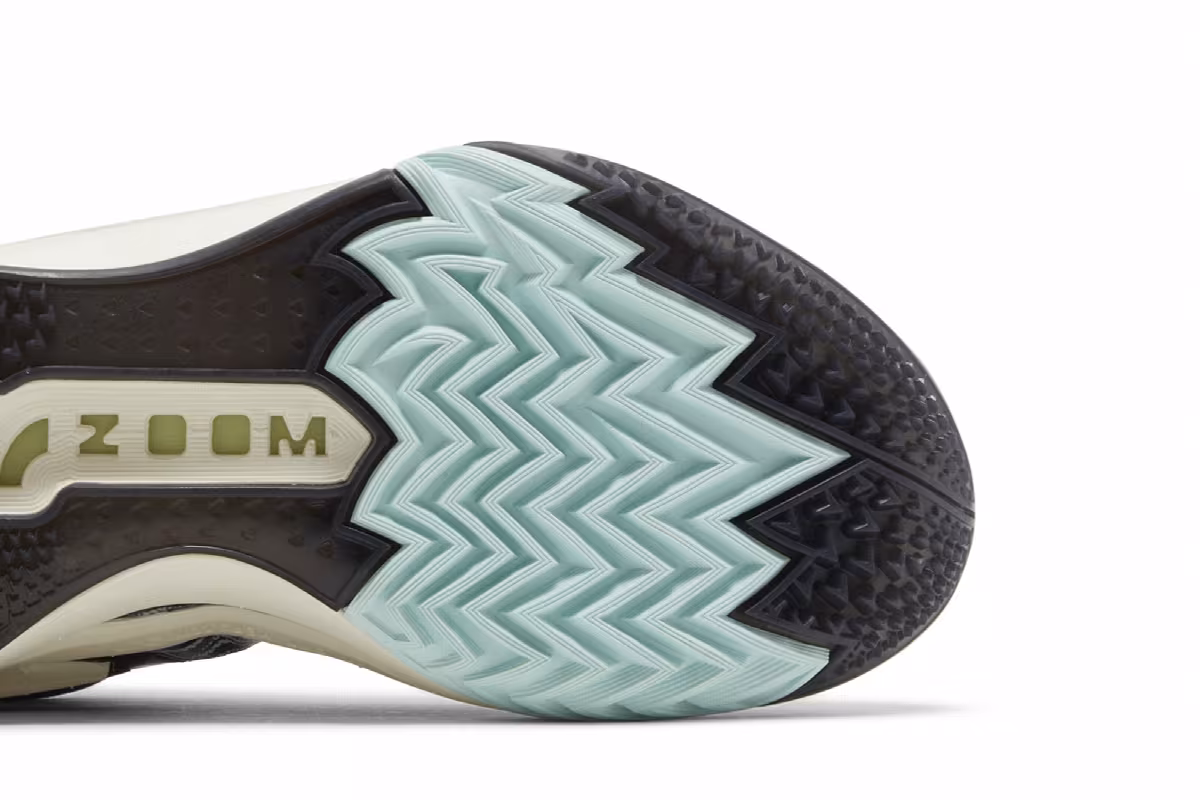 Nike Women's Air Zoom GT Cut 2 Swoosh Sly, view 6