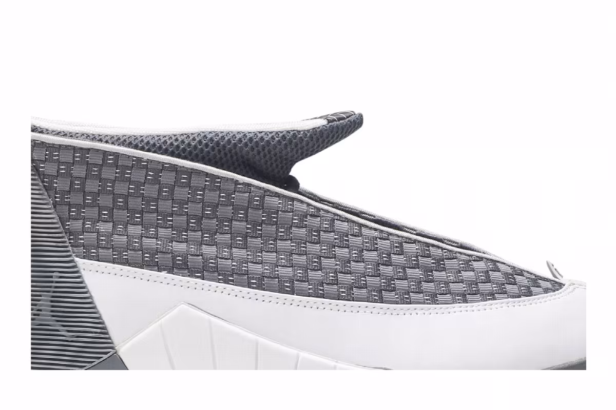Air Jordan 15 OG Flint Grey, view 3
