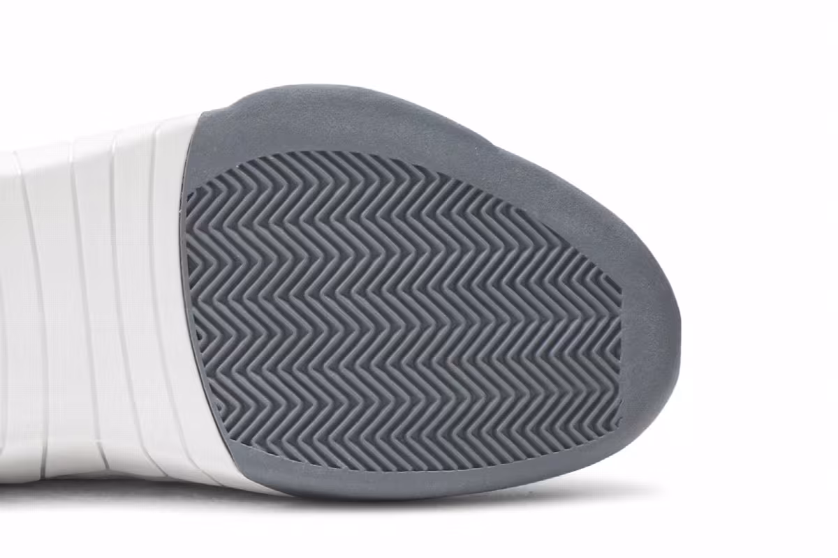 Air Jordan 15 OG Flint Grey, view 6