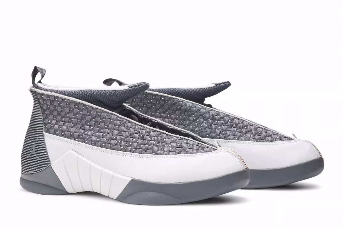 Air Jordan 15 OG Flint Grey, view 9