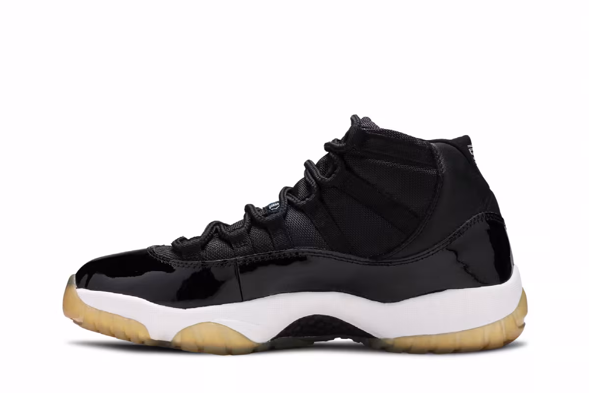 Air Jordan 11 Space Jam 2000, view 4