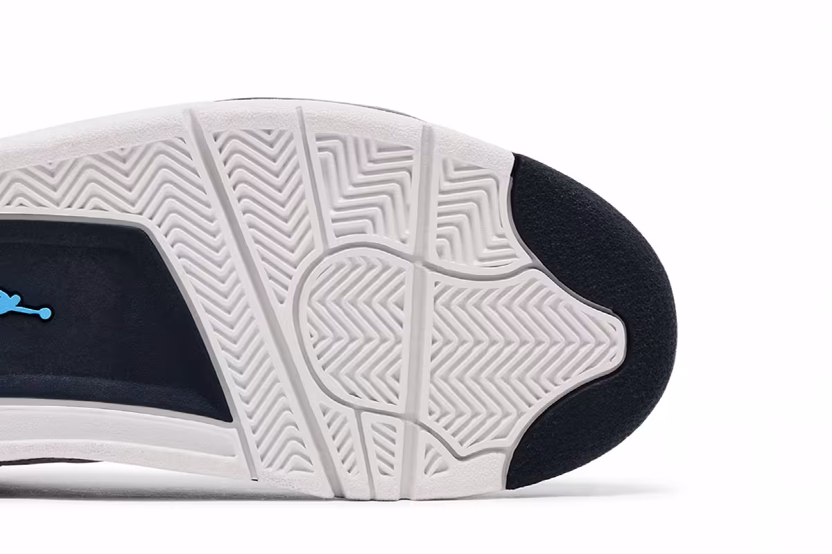 Air Jordan 4+ Columbia 1999, view 6