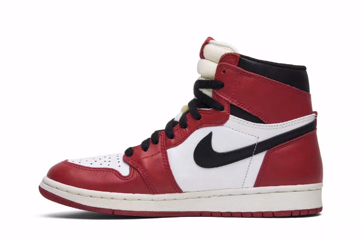 Air Jordan 1 High Chicago 1994, view 4