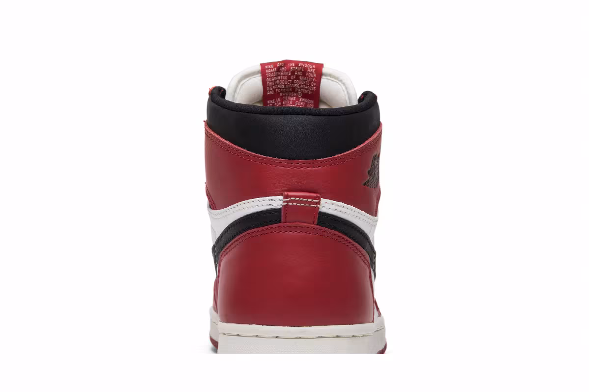 Air Jordan 1 High Chicago 1994, view 8