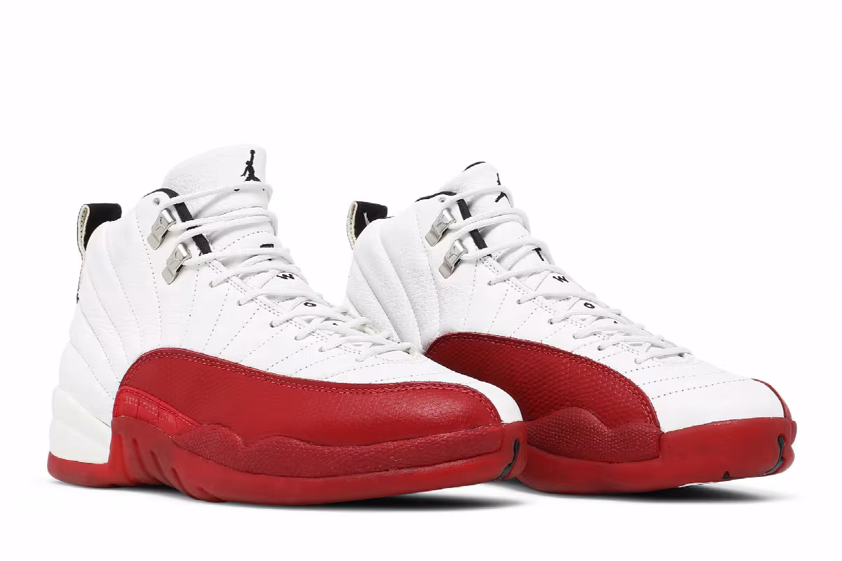 Air Jordan 12 OG Cherry 1997, view 9