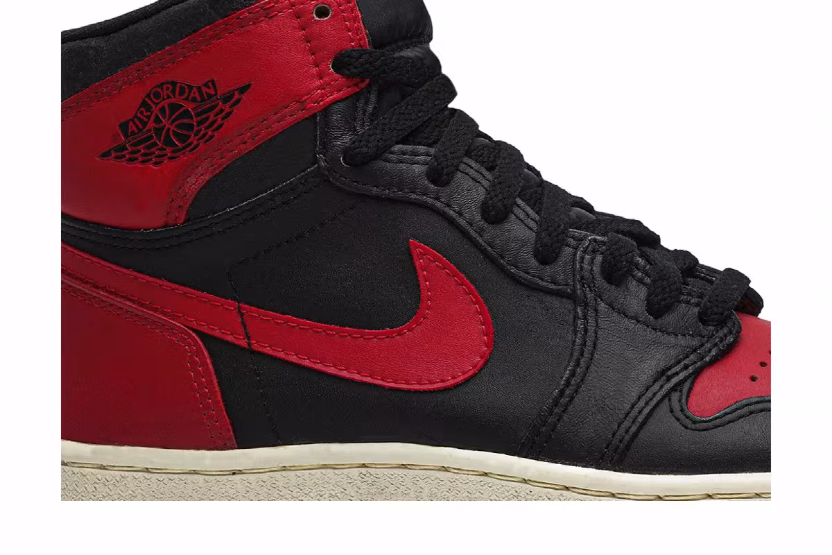 Air Jordan 1 High Bred 1985, view 3