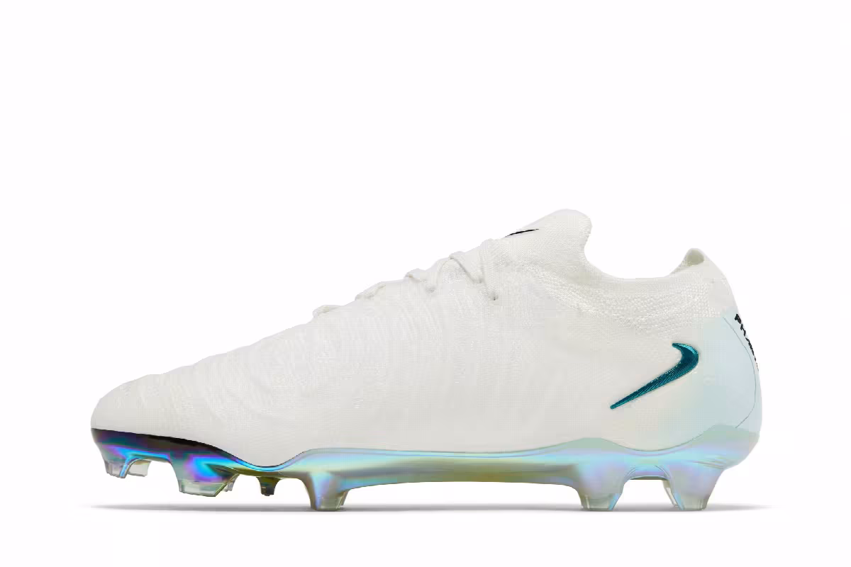 Nike Phantom GX 2 Elite LV8 FG Chromatic Pack, view 4