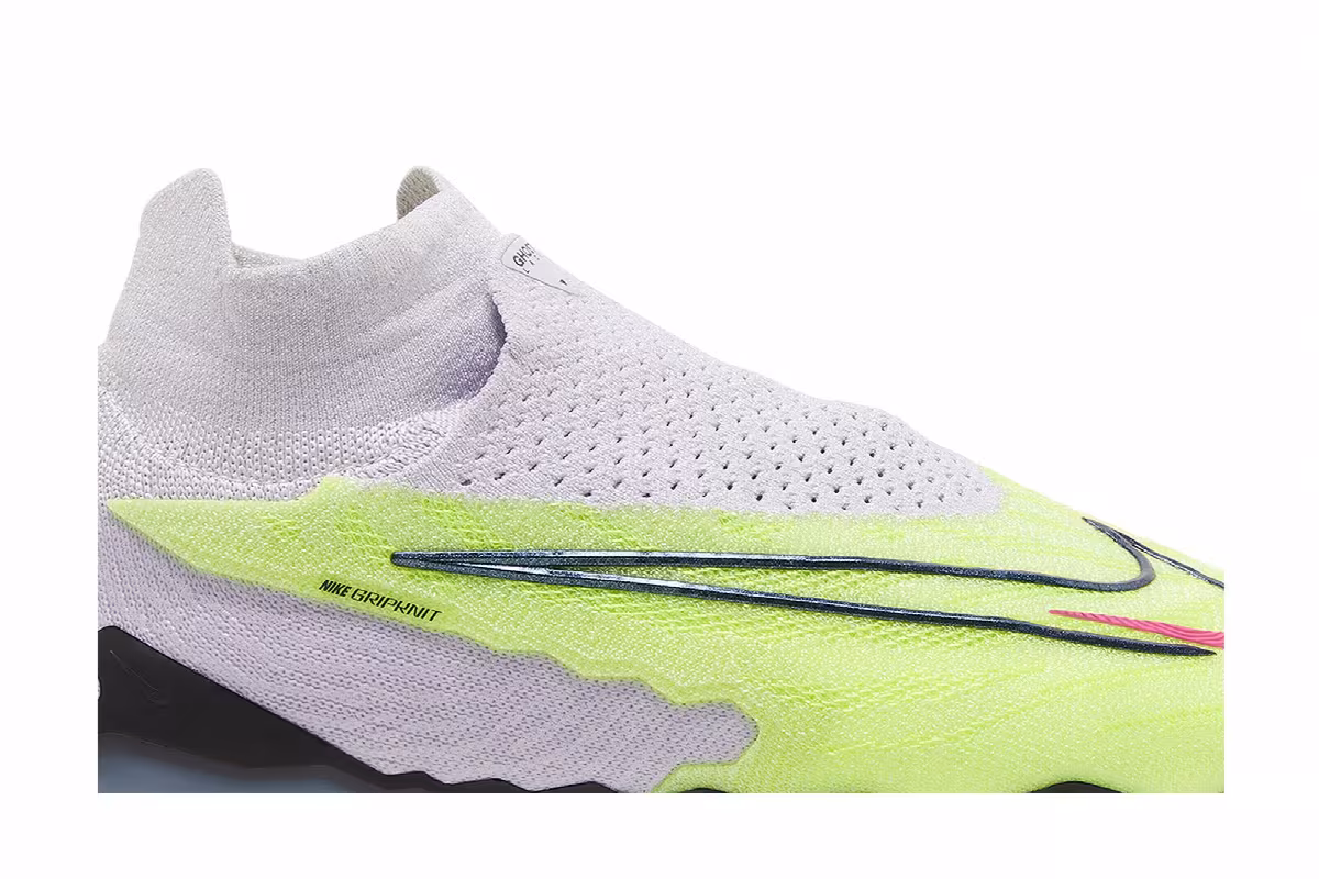 Nike Phantom GX Elite Gripknit DF FG Luminous Pack, view 3