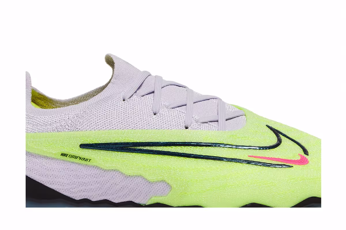 Nike Phantom GX Elite Gripknit FG Luminous Pack, view 3