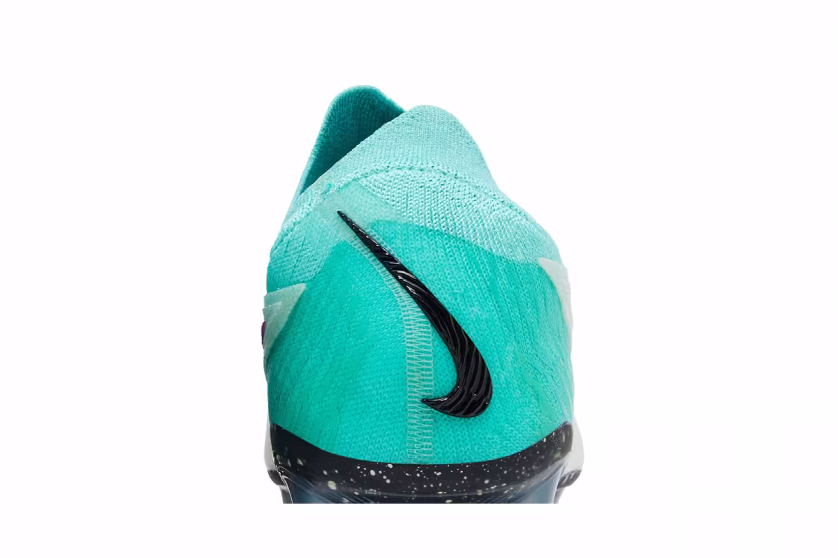 Nike Phantom GX Elite SG Pro Peak Ready Pack, view 8