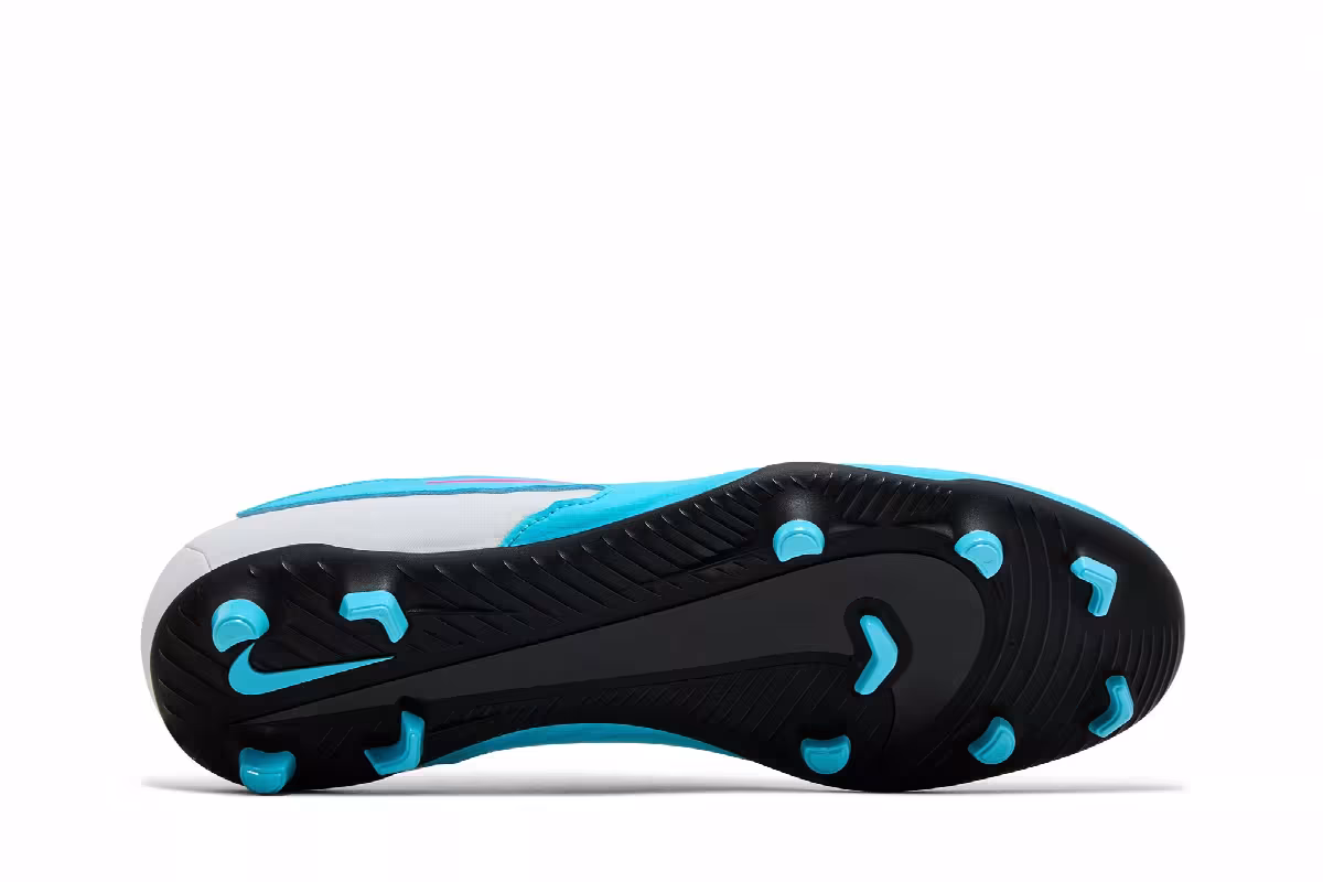 Nike Phantom GX Club MG Blast Pack, view 5