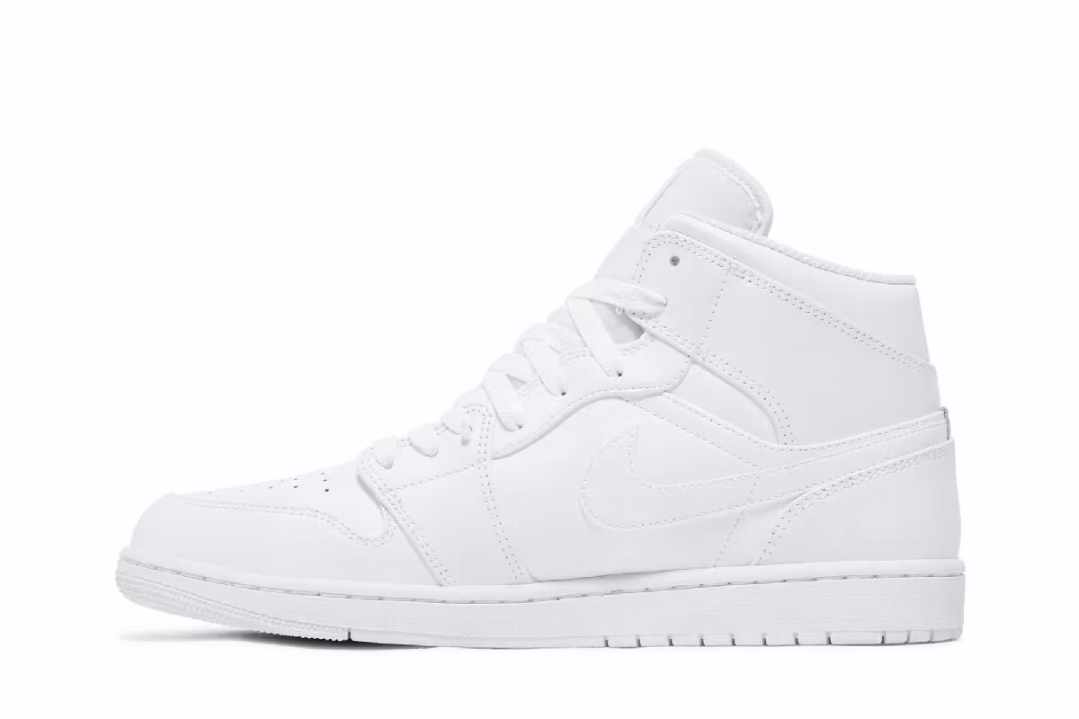 Air Jordan 1 Mid Triple White, view 4