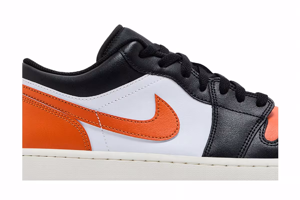 Air Jordan 1 Low Shattered Backboard Alternate, view 3