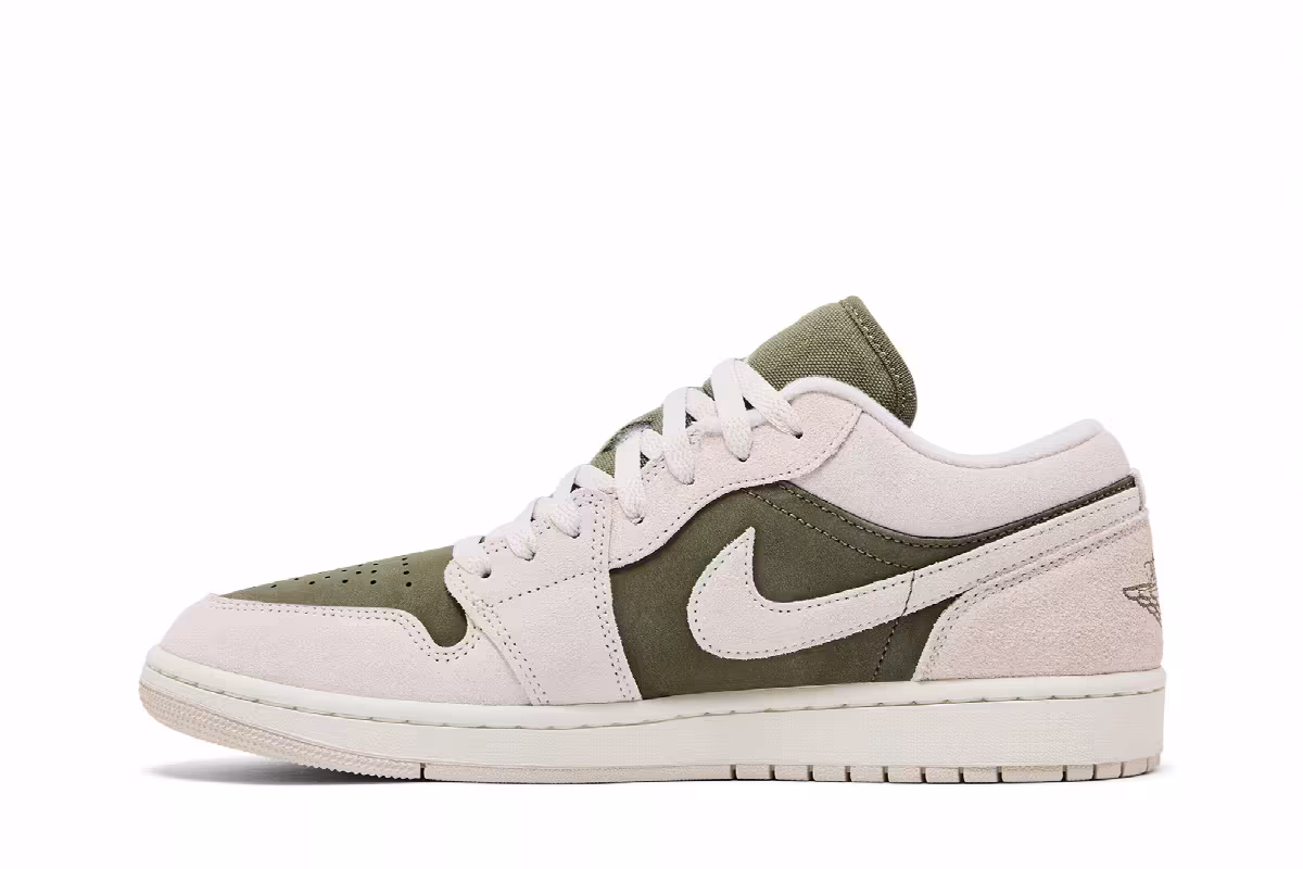 Air Jordan 1 Low Medium Olive, view 4