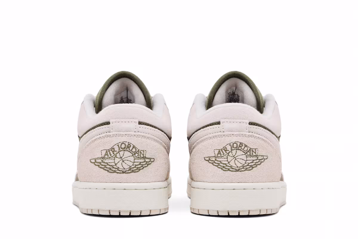 Air Jordan 1 Low Medium Olive, view 7