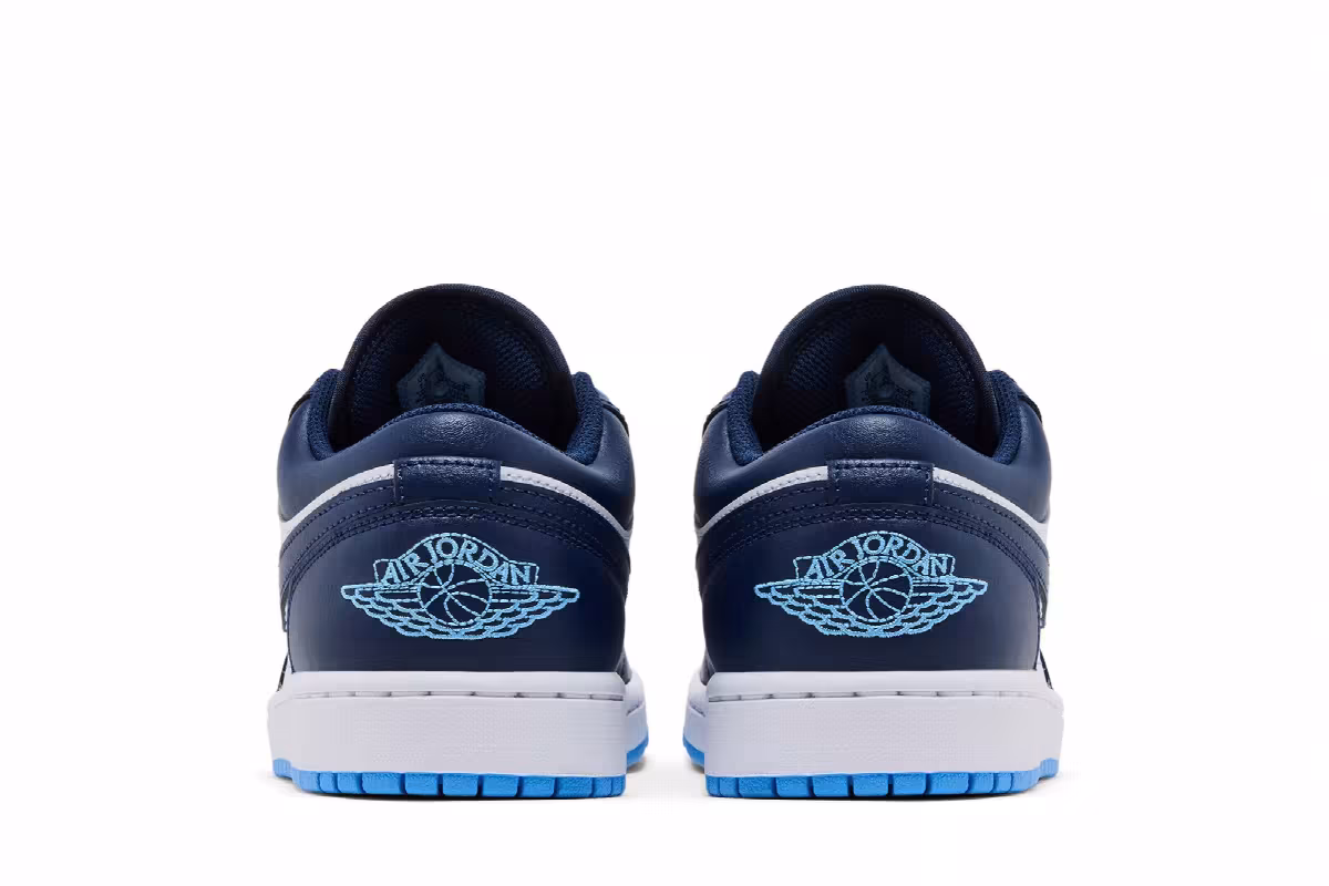 Air Jordan 1 Low Midnight Navy University Blue, view 7